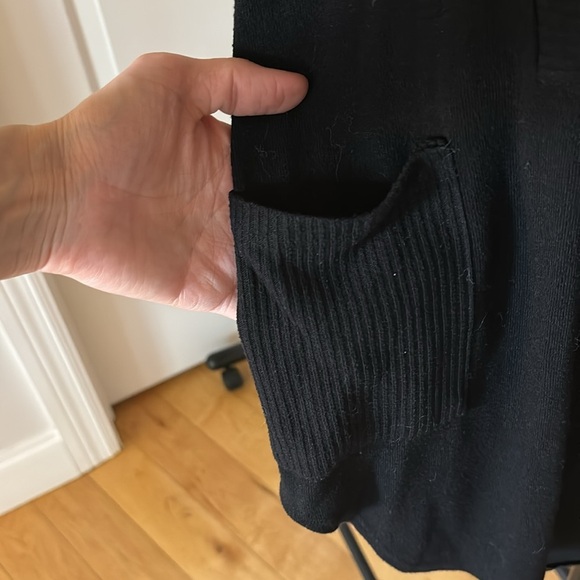 Bebe black cardigan with shoulder detail - Picture 2 of 4